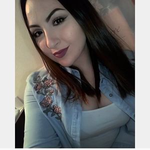 Meet your Posher, Aylin